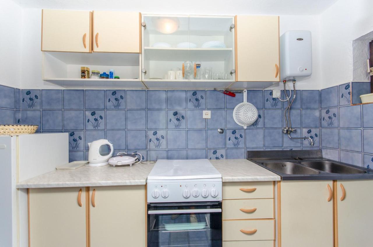 Apartment Vitaic Supetar Exterior photo